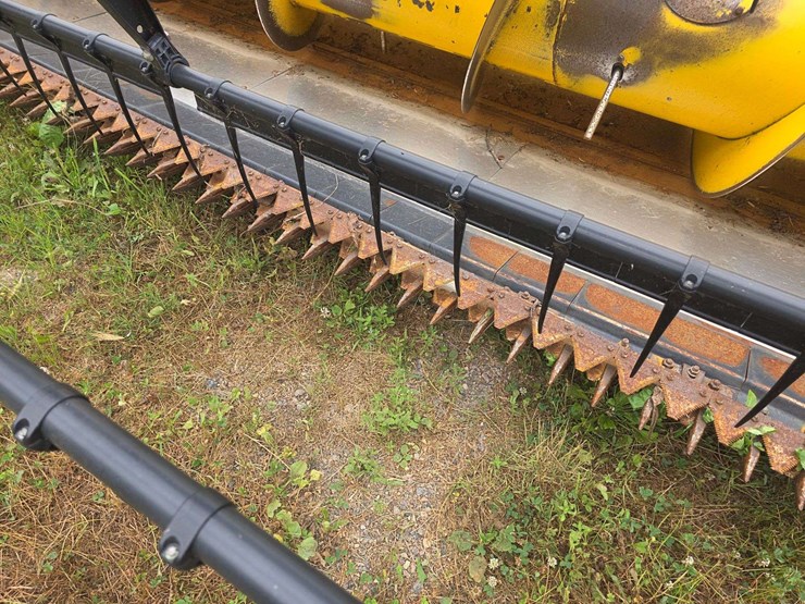 new-holland-74c-image-27