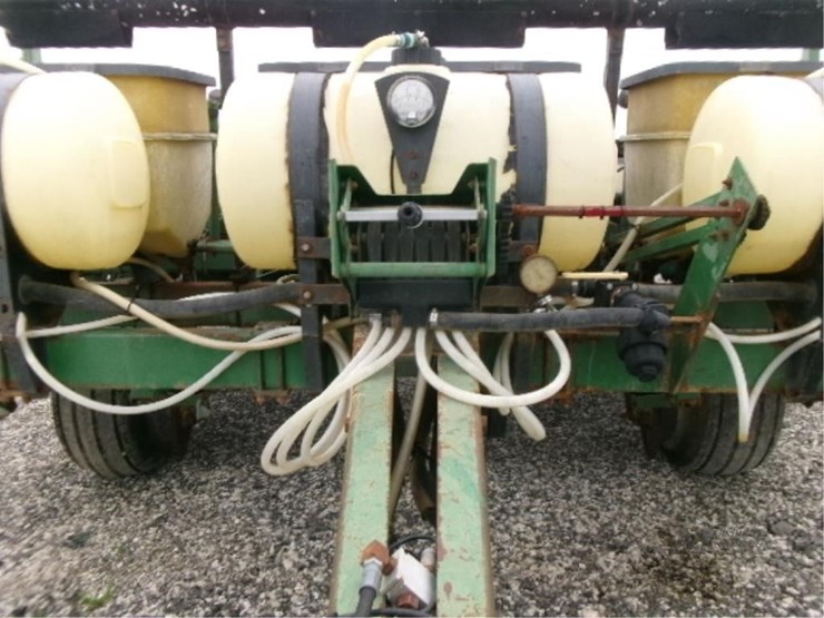 1989-john-deere-7240-image-10