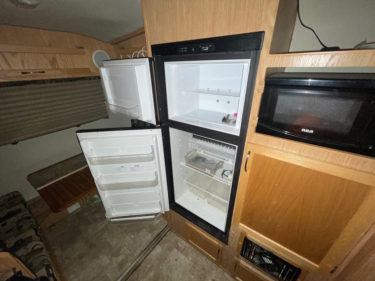 #7001-•-2018-escape-5.0-ta-5th-wheel-camper-(has-mn-title-in-dealy)-image-46