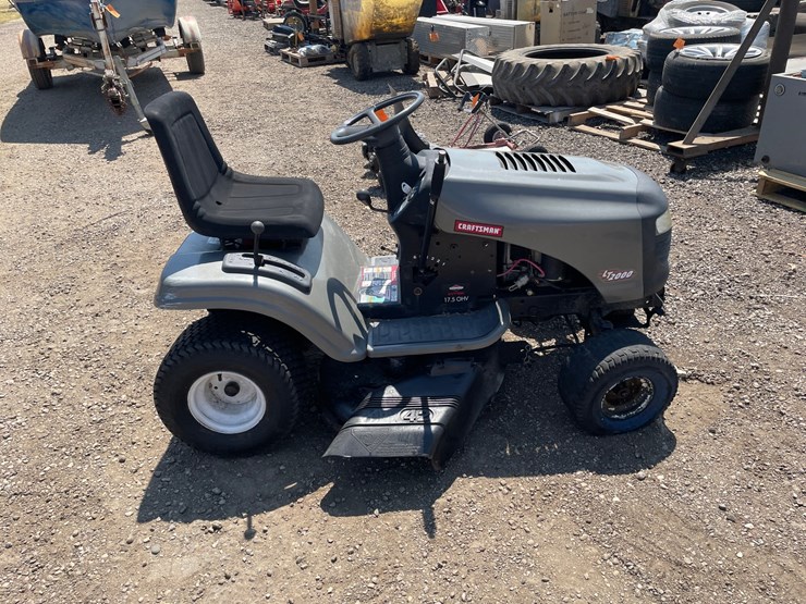 2007-craftsman-lt2000-image-4