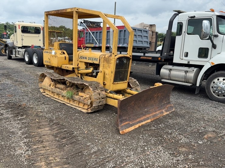 john-deere-350-image-3