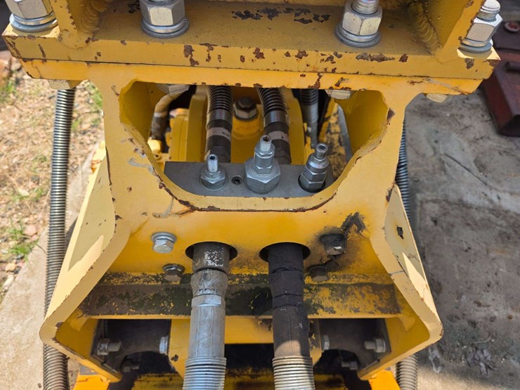 2007-volvo-ecr88-image-78