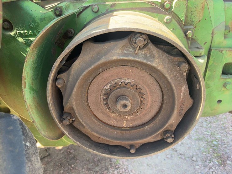 john-deere-70-image-61
