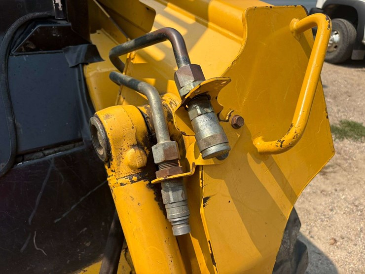 2001-john-deere-260-image-12