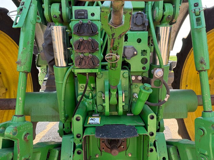2005-john-deere-7820-image-27