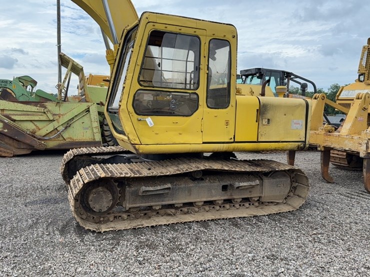 deere-490d-image-12