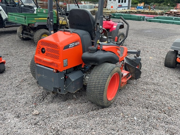 kubota-zd1211-image-7