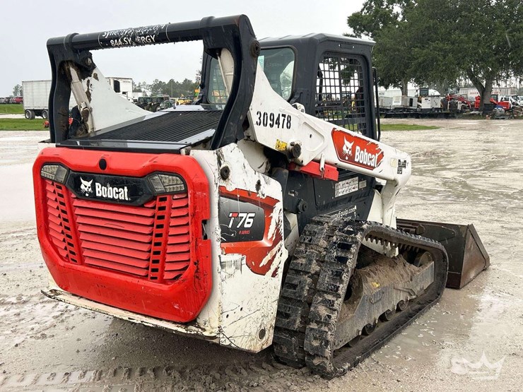 2022-bobcat-t76-image-3