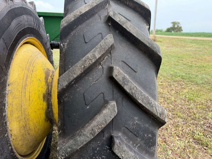 1997-john-deere-9600-image-42