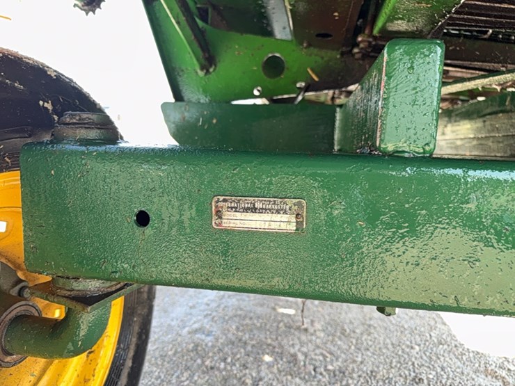 1990-john-deere-643-image-32