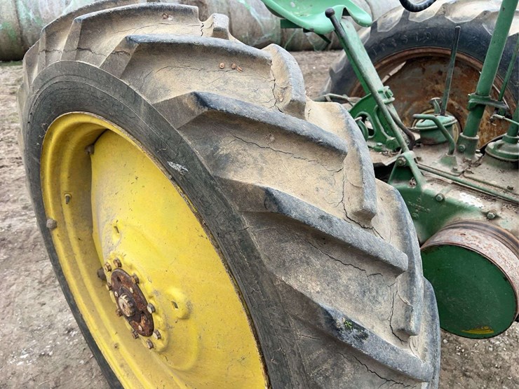 john-deere-model-b-image-30