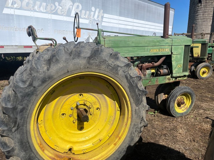 john-deere-60-image-4
