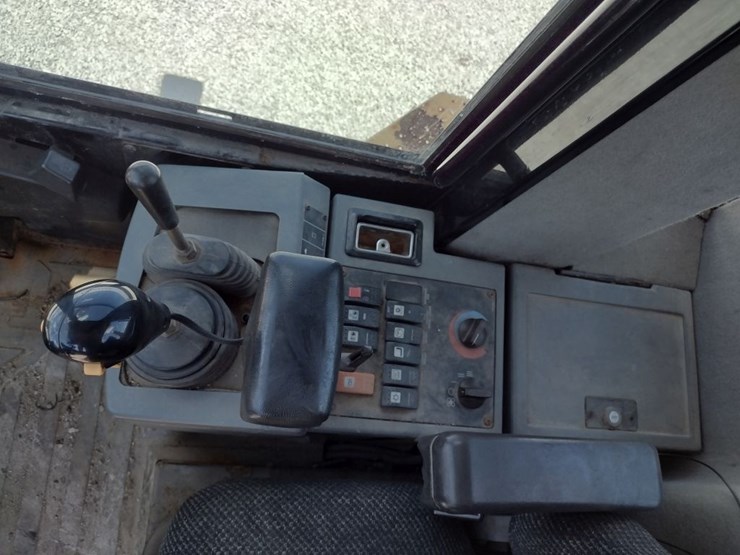 caterpillar-it28g-image-10