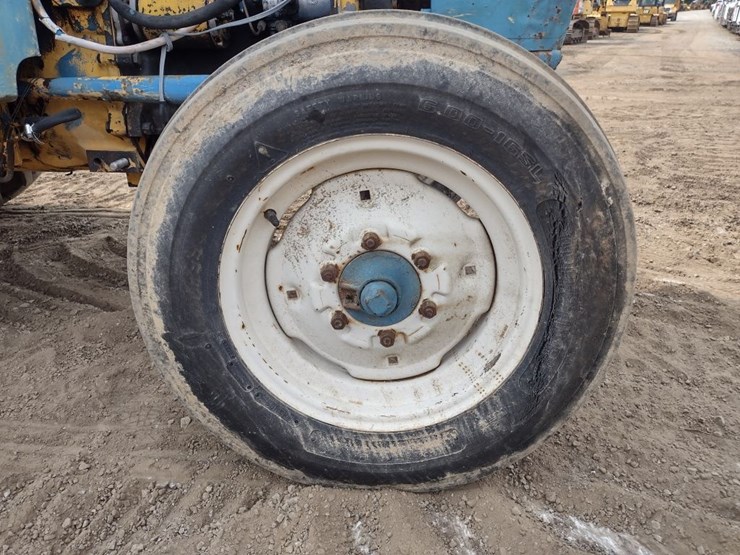 ford-3000-image-19