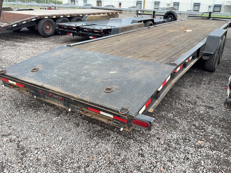 #3057-•-2022-down-2-earth-34'-bumper-pull-trailer-image-5