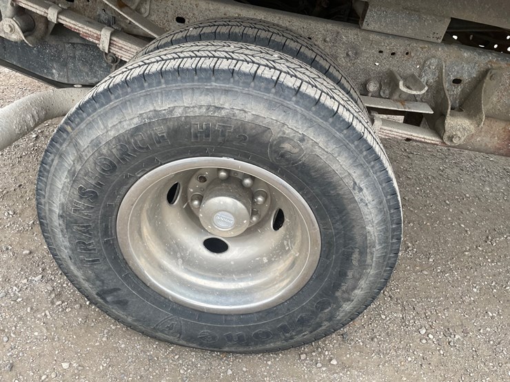 2000-ford-f350-image-22