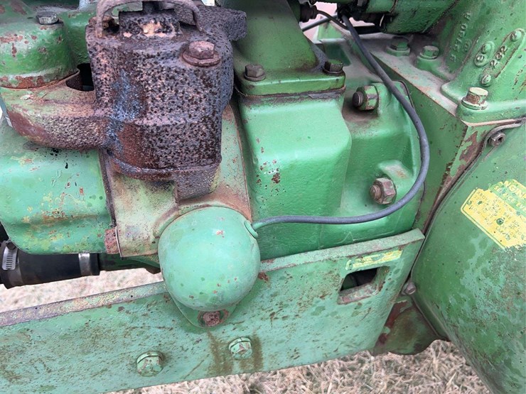 john-deere-520-image-53