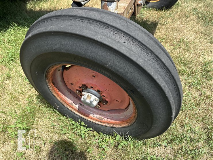 massey-ferguson-1100-image-5