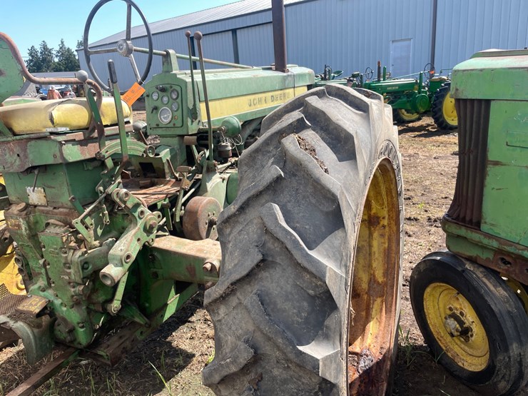john-deere-620-image-5