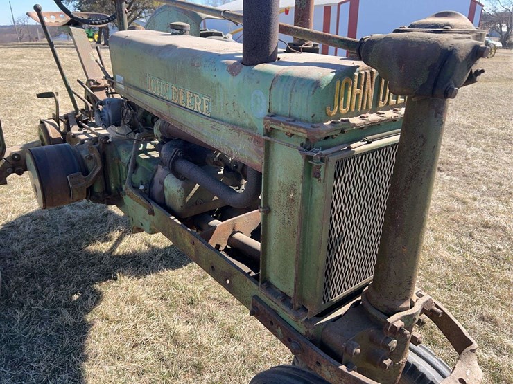 john-deere-model-b-image-10