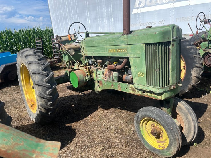 john-deere-60-image-3