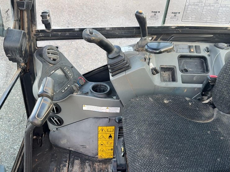 bobcat-e26-image-17