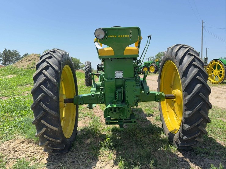 john-deere-530-image-4