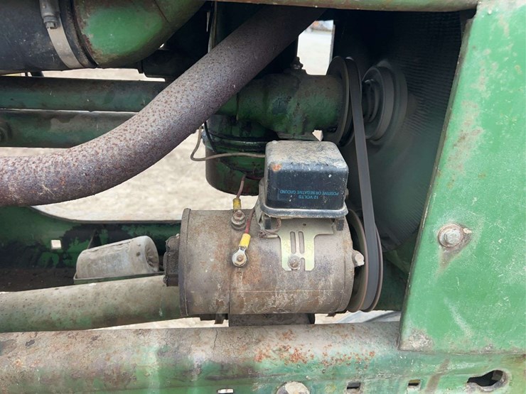 john-deere-model-b-image-21