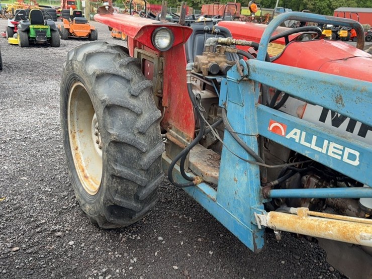 massey-ferguson-245-image-5