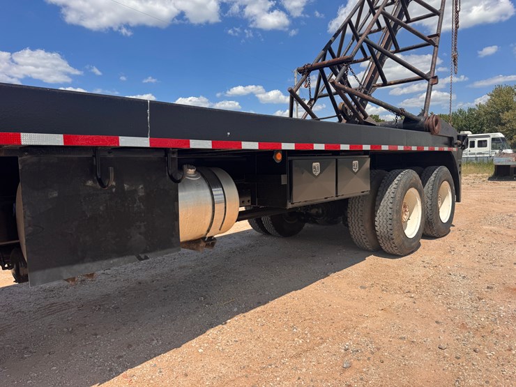 2007-western-star-6900xd-image-29