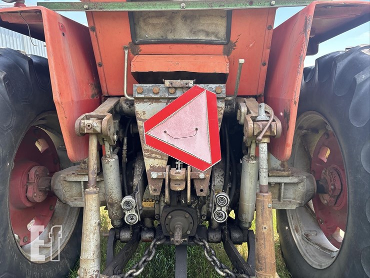 massey-ferguson-1100-image-11