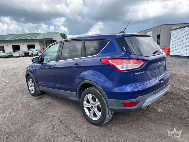 2014-ford-escape-image-3