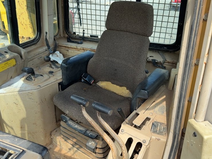 caterpillar-d7h-image-13