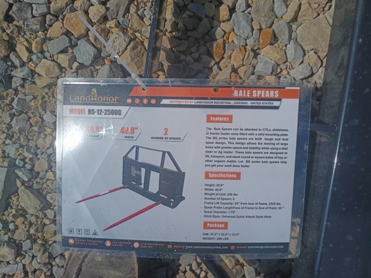 #l76-017-•-landhonor-bale-spears-skid-steer-attachment-image-9
