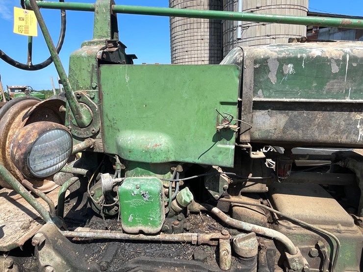 john-deere-70-image-24