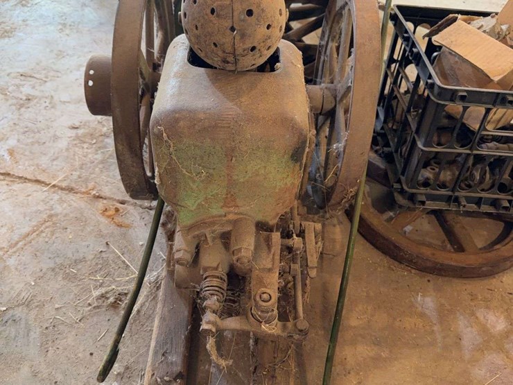 john-deere-112-image-3