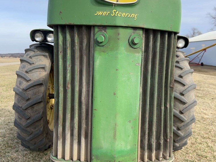 john-deere-630-image-9