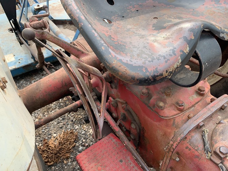 ford-tractor-image-22