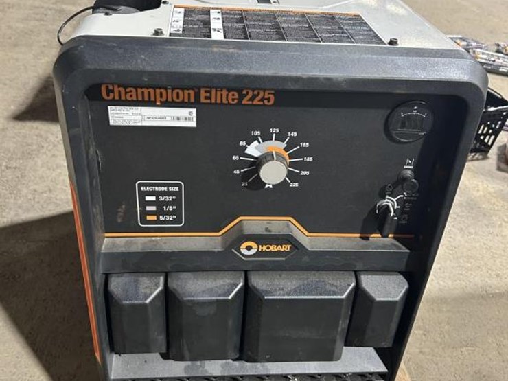 #209-•-hobart-champion-elite-25-225-generator-&-stick-image-2