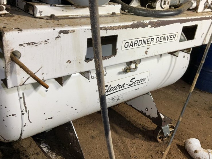 #137-•-1991-gardner-denver-ebepff-air-compressor-image-17
