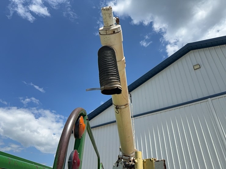 john-deere-750-image-15