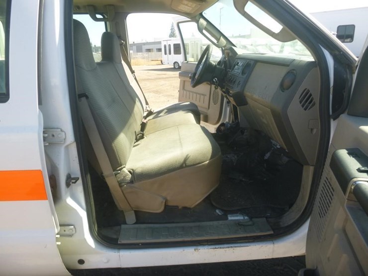 2008-ford-f450-image-11