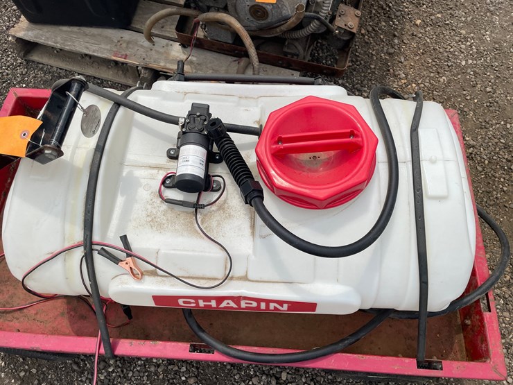 #4568-•-mega-haul-wagon-with-chapin-sprayer-image-5