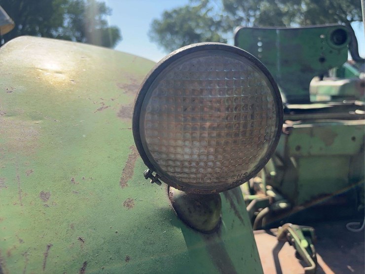 john-deere-720-image-96