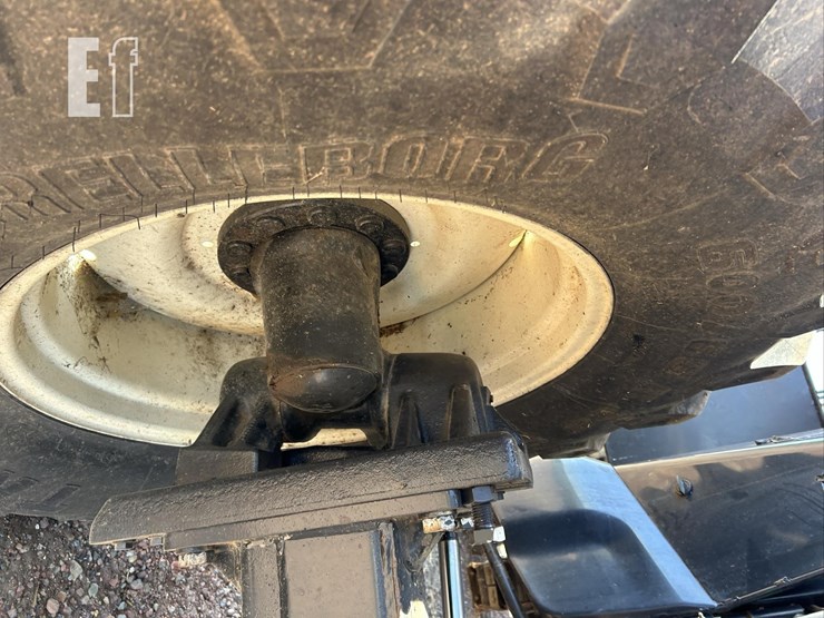 2013-new-holland-cx8080-image-34