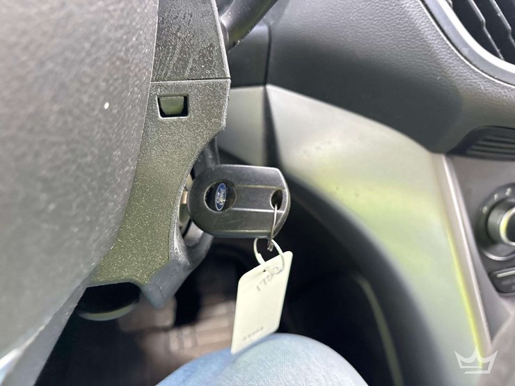 2014-ford-escape-image-24