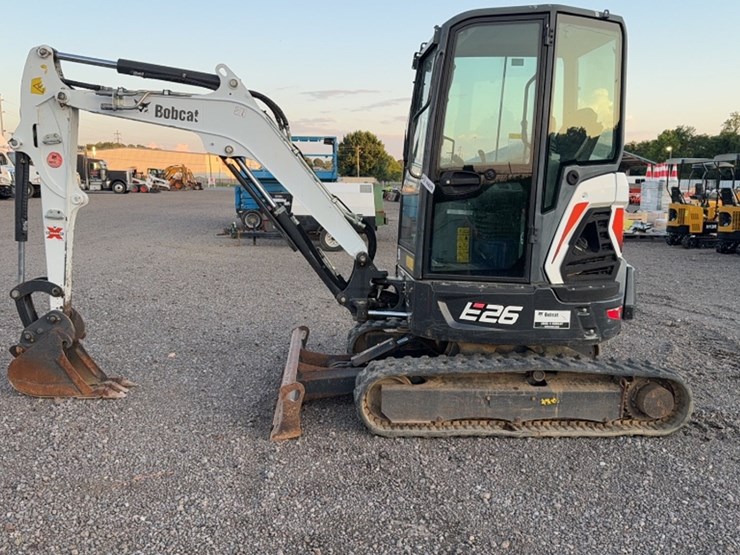 bobcat-e26-image-12
