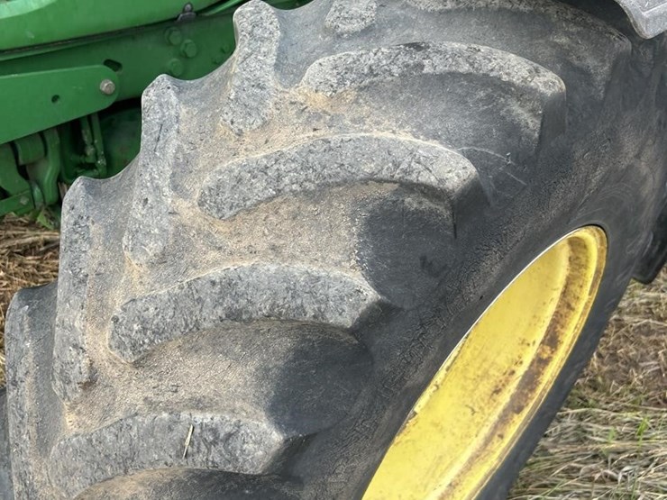 2008-john-deere-7230-premium-image-38