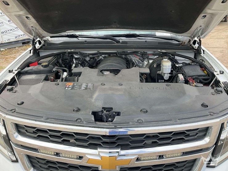 2015-chevrolet-tahoe-image-6