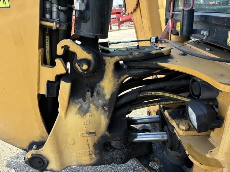 2008-caterpillar-430e-image-21